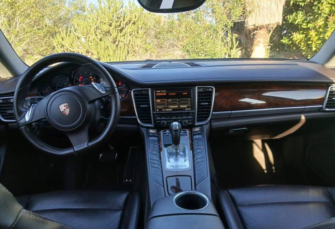 Porsche Panamera 4 V6 3.6 AWD